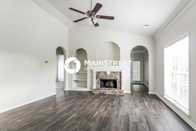 Building Photo - 3 Bedroom Pet-Friendly Home in BESSEMER, AL with Main Street Renewal
