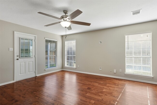 Building Photo - 14861 Altair Ct