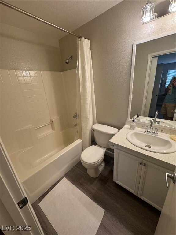 Building Photo - 2050 Towering Pines St