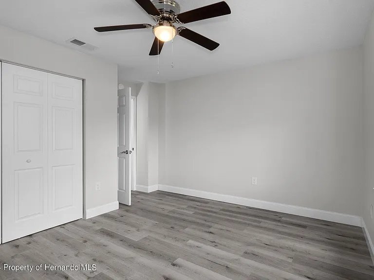 Building Photo - 5374 Baffin Cir