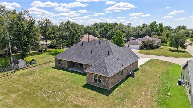 Building Photo - 1702 Kings Ln