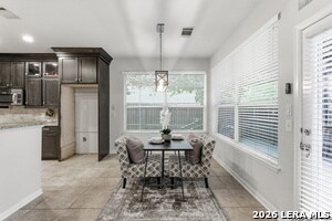 Building Photo - 922 Desert Bluff