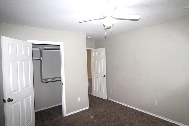 Building Photo - 1726 Concord Dr