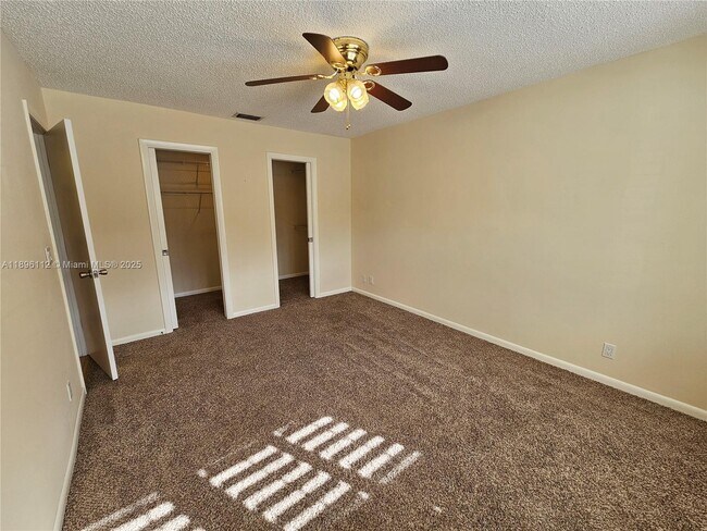 Building Photo - 3664 SW Quail Meadow Trail