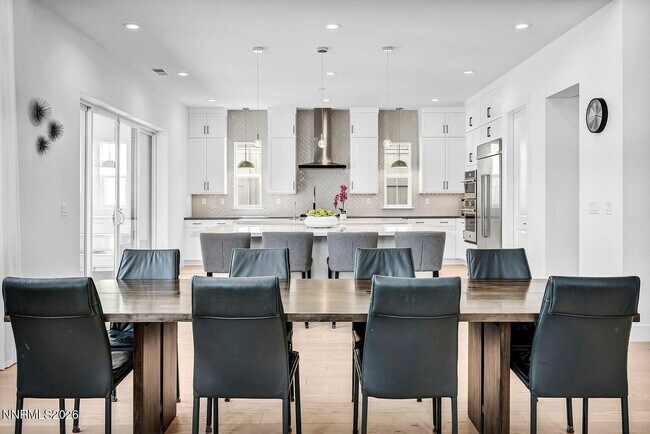 Building Photo - 5445 Side Saddle Trail