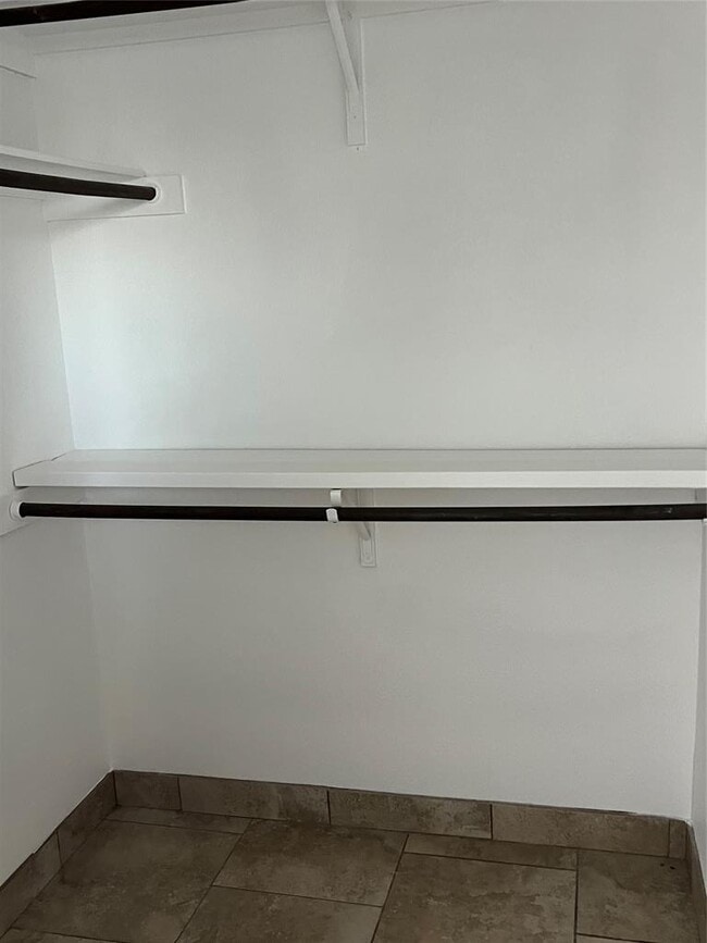 Building Photo - 1038 Trail Driver Cove