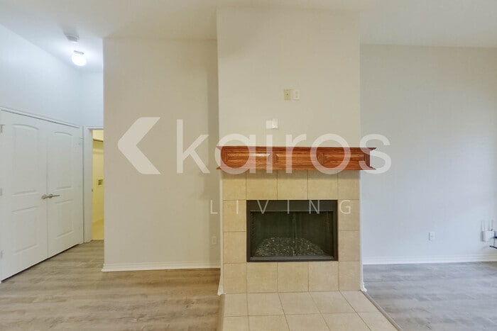 Building Photo - 2421 NW 158th St