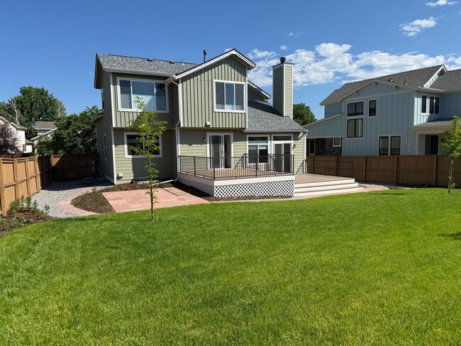 Building Photo - 818 Spyglass Cir