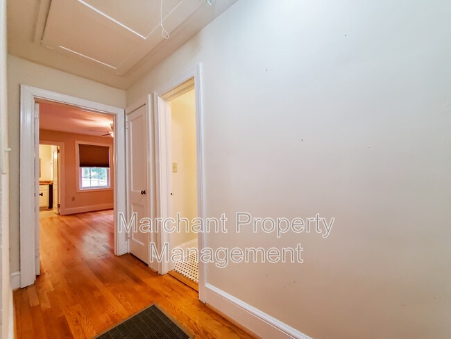 Building Photo - 333 Ridgecrest Dr