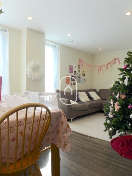 Building Photo - 22 Saint Cyprians Pl