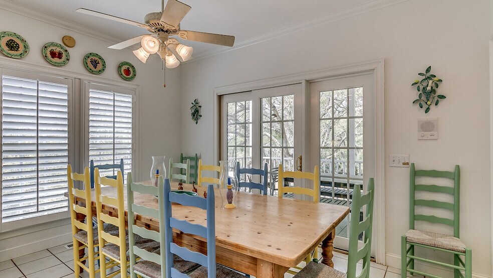 Building Photo - 635 Dune Oaks Dr