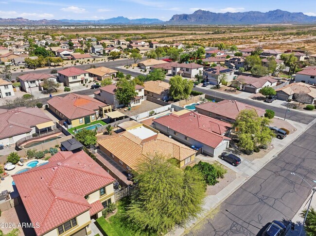 Building Photo - 11450 E Quicksilver Ave