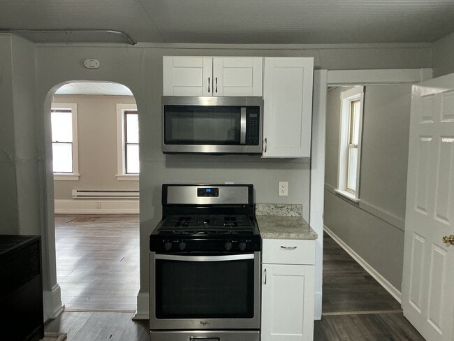 Building Photo - 2623 S 3rd St