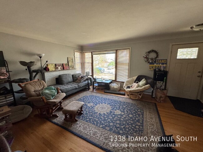 Building Photo - 1338 Idaho Ave S