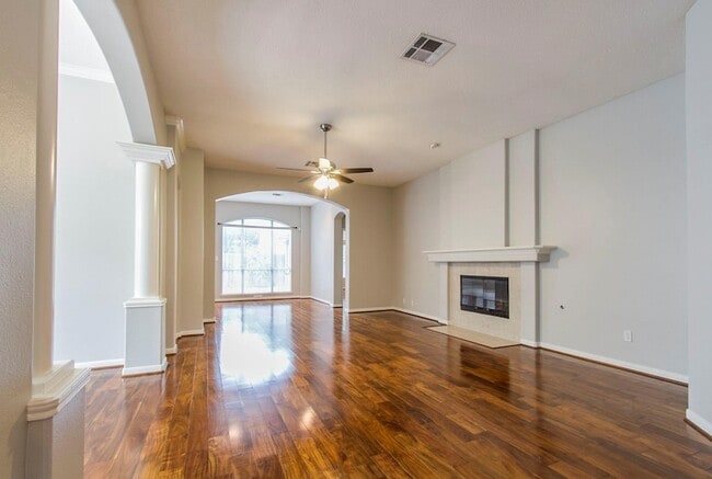 Building Photo - 1230 Sienna Hill Dr