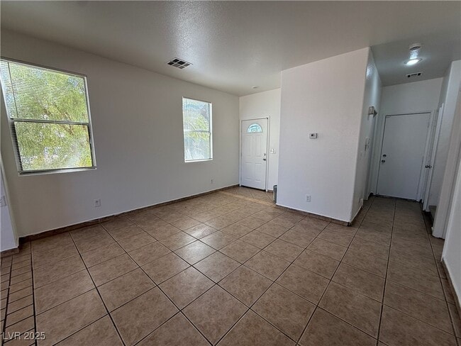 Building Photo - 5968 Hickory Nut Ave
