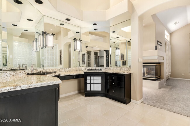 Building Photo - 3013 E Rockledge Rd