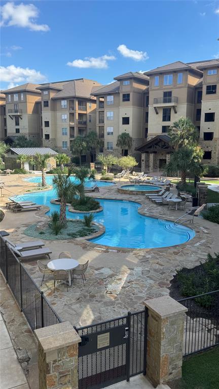 Building Photo - 82 Island Dr