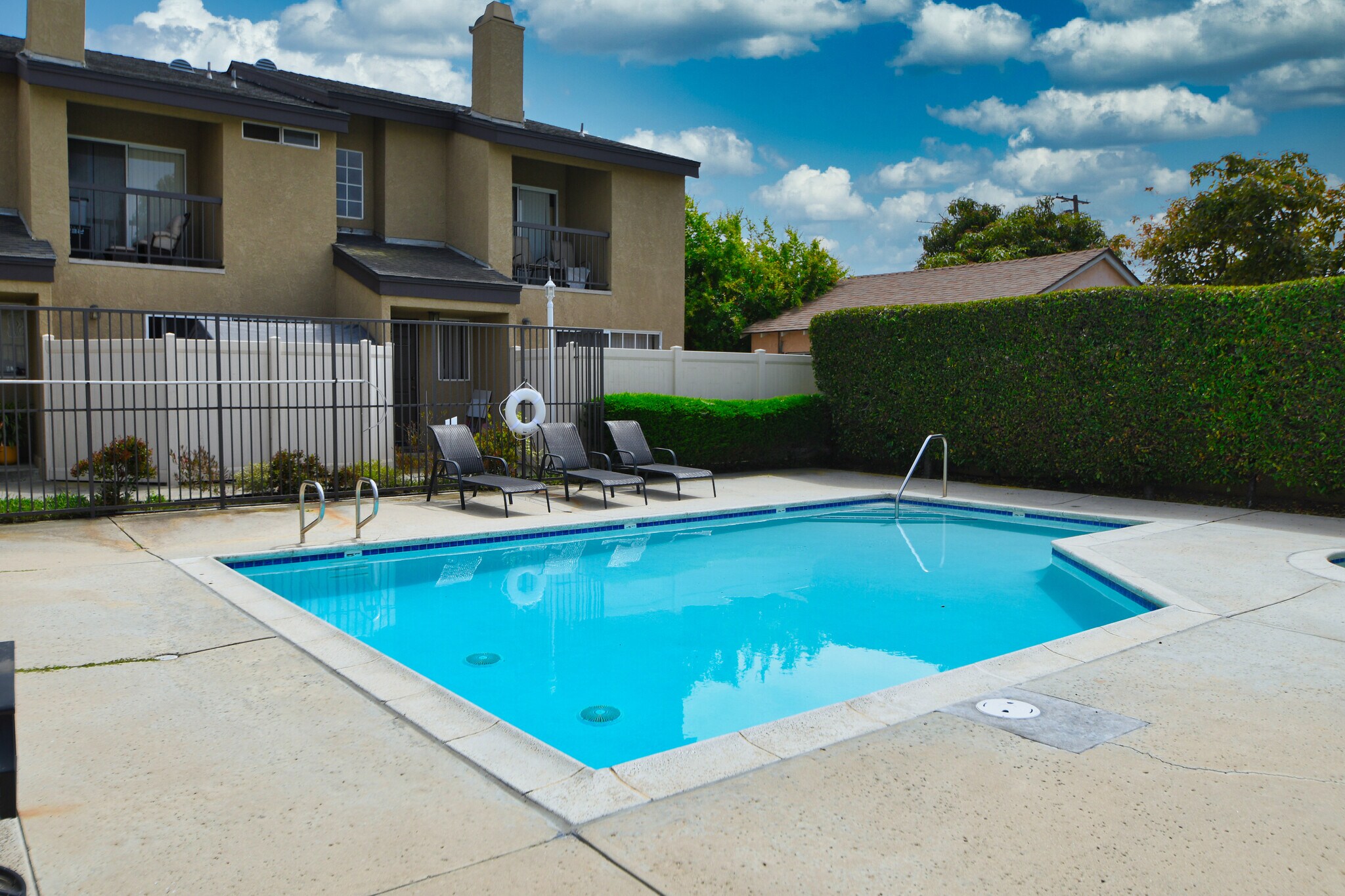 Building Photo - 1126 W 228th St