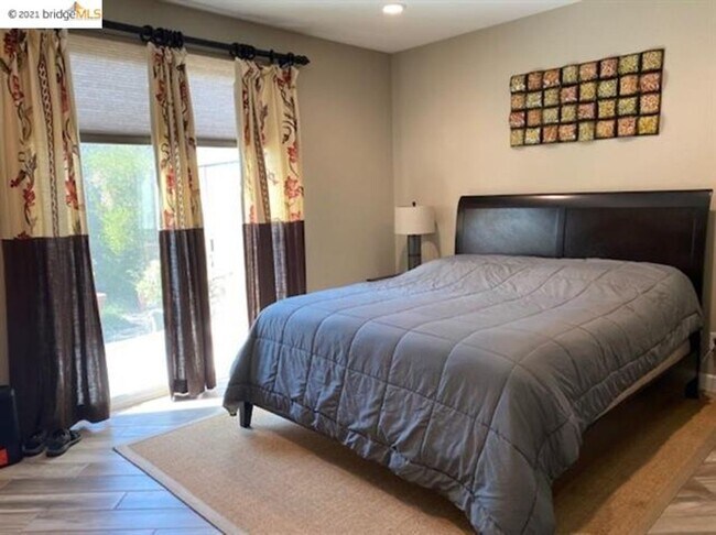 Building Photo - AMAZING RIO VISTA SINGLE STORY TRILOGY RENTAL WITH EVERY AMENITY POSSIBLE!