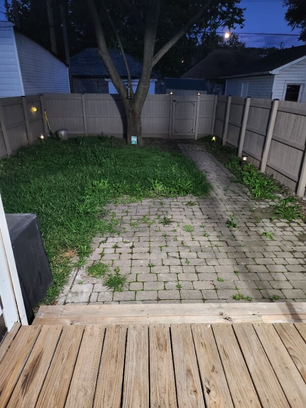 Building Photo - 386 3rd Ave