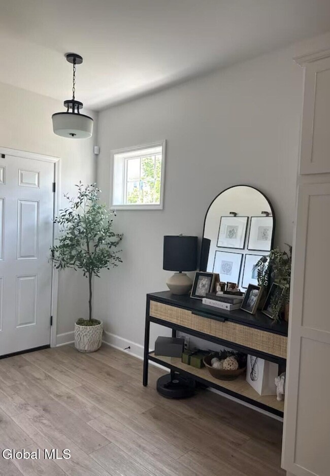 Building Photo - 2 Blair Ct