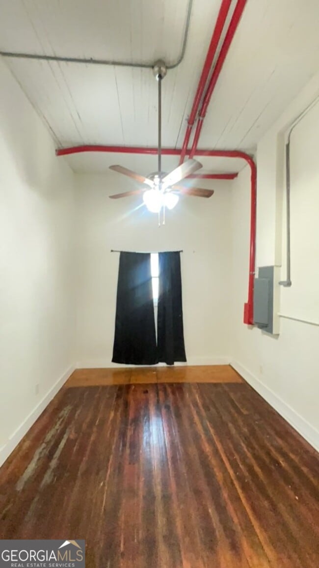 Building Photo - 208 Adamson Square