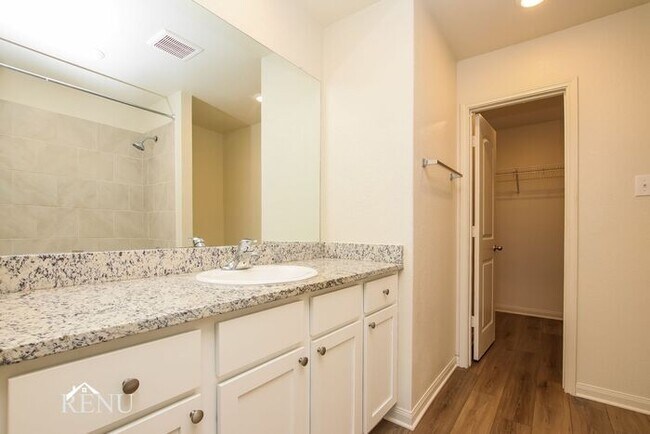 Building Photo - Coming Soon!