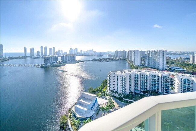 Building Photo - 3330 NE 190th St