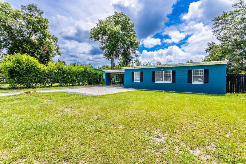 Building Photo - 511 San Juan Blvd