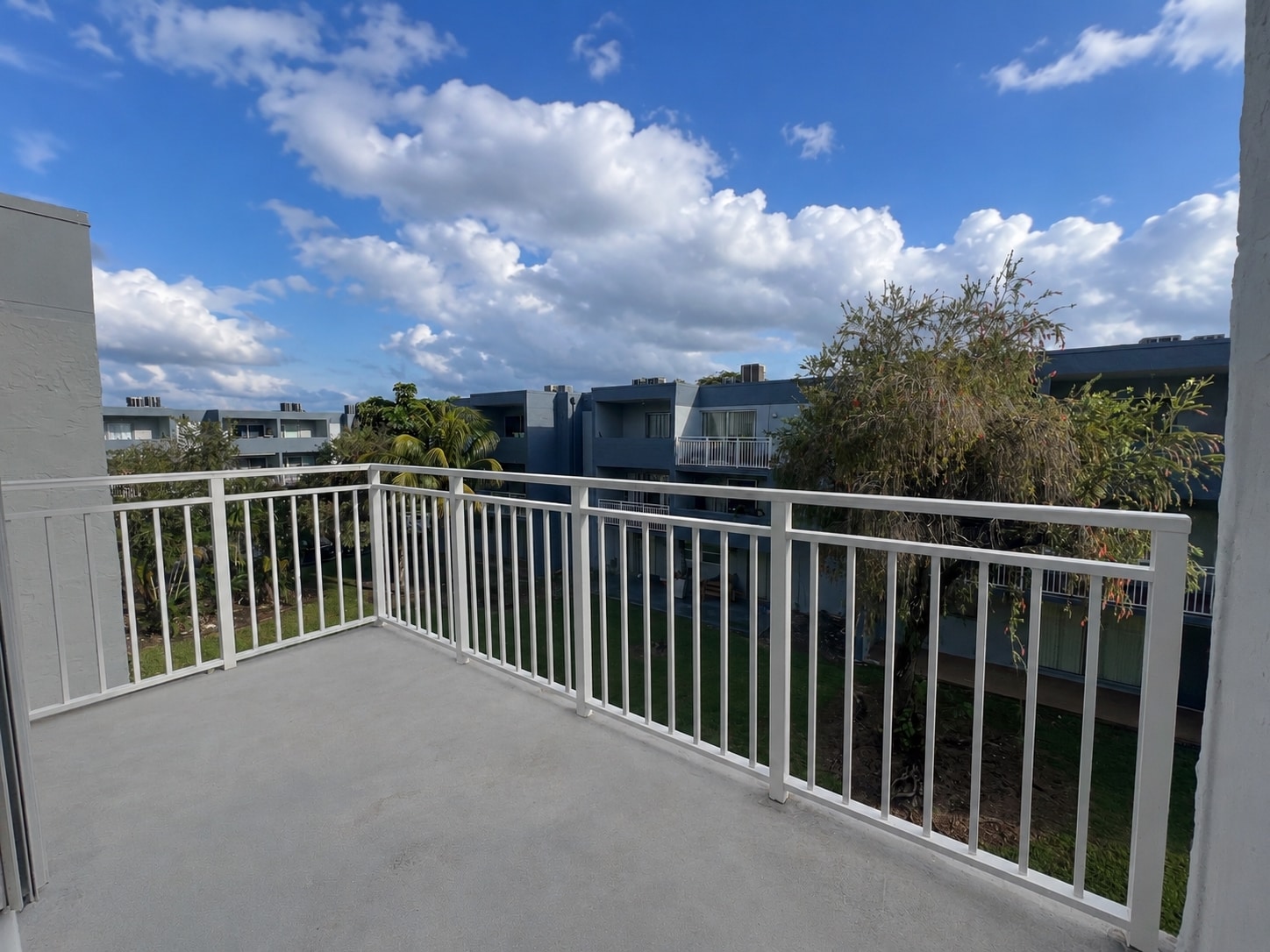 Spacious Private Balcony on 2nd Floor - 9371 Fontainebleau Blvd