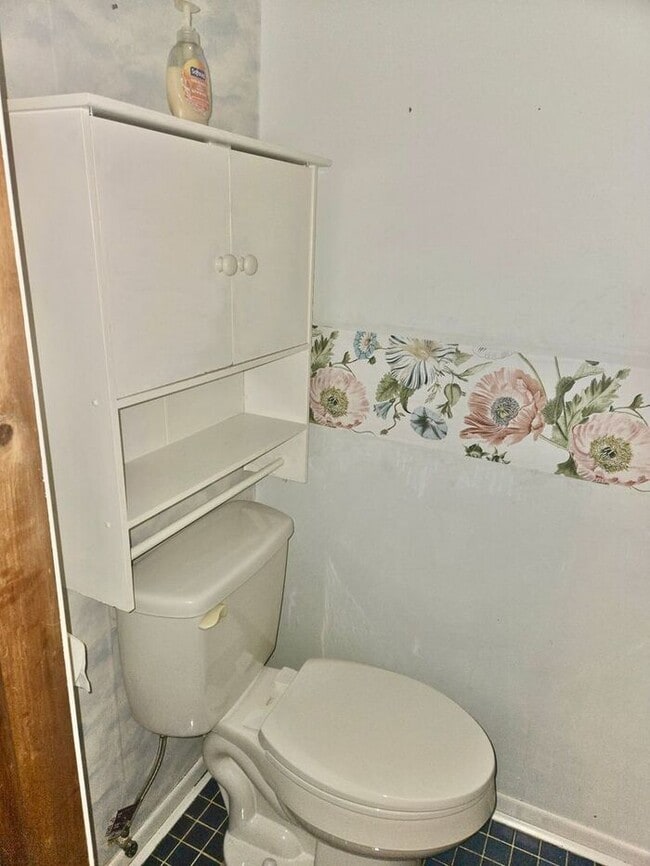 Building Photo - 2 bedroom home in Niles!!