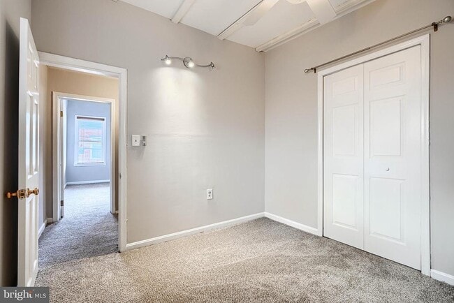 Building Photo - 1230 Wall St