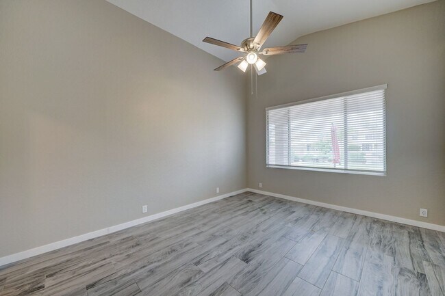 Building Photo - 3720 S Heath Way