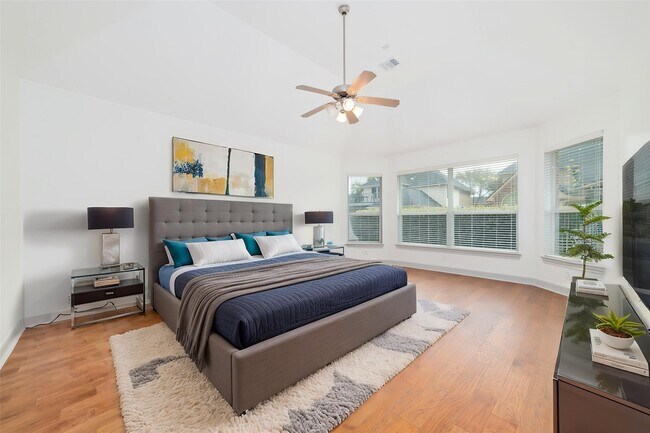Building Photo - 3505 Parkside Dr