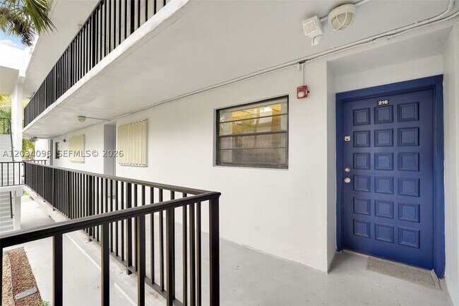 Building Photo - 10825 SW 112th St