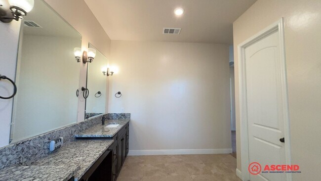 Building Photo - Amazing Home Off Calloway and Snow Rd!