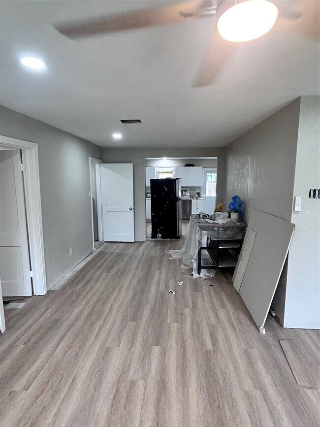 Building Photo - 4737 Alvin St