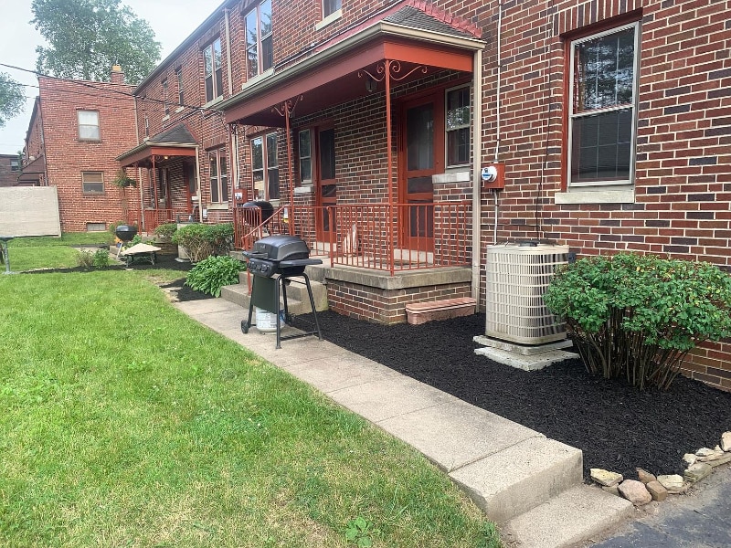 Building Photo - 50 Orchard Ln