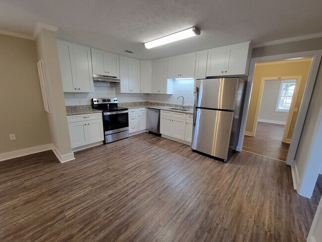 Building Photo - 4137 US-301