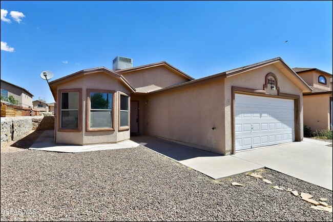 Building Photo - 11613 Ochre Bluff Ln