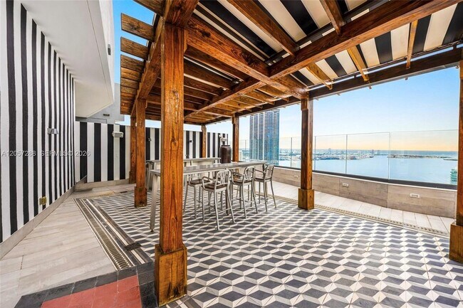 Building Photo - 1300 S Miami Ave