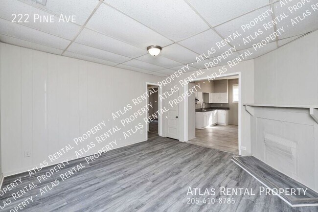 Building Photo - 222 Pine Ave