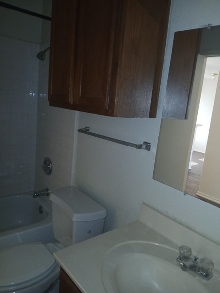 Building Photo - 5804 Redstone Dr