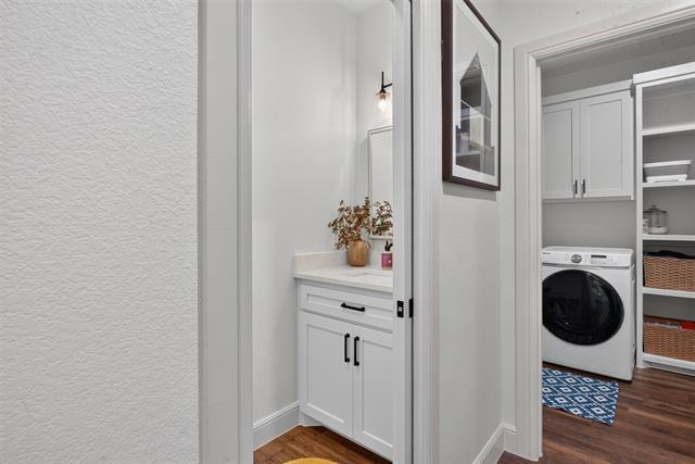 Building Photo - 2604 Candlestick Dr