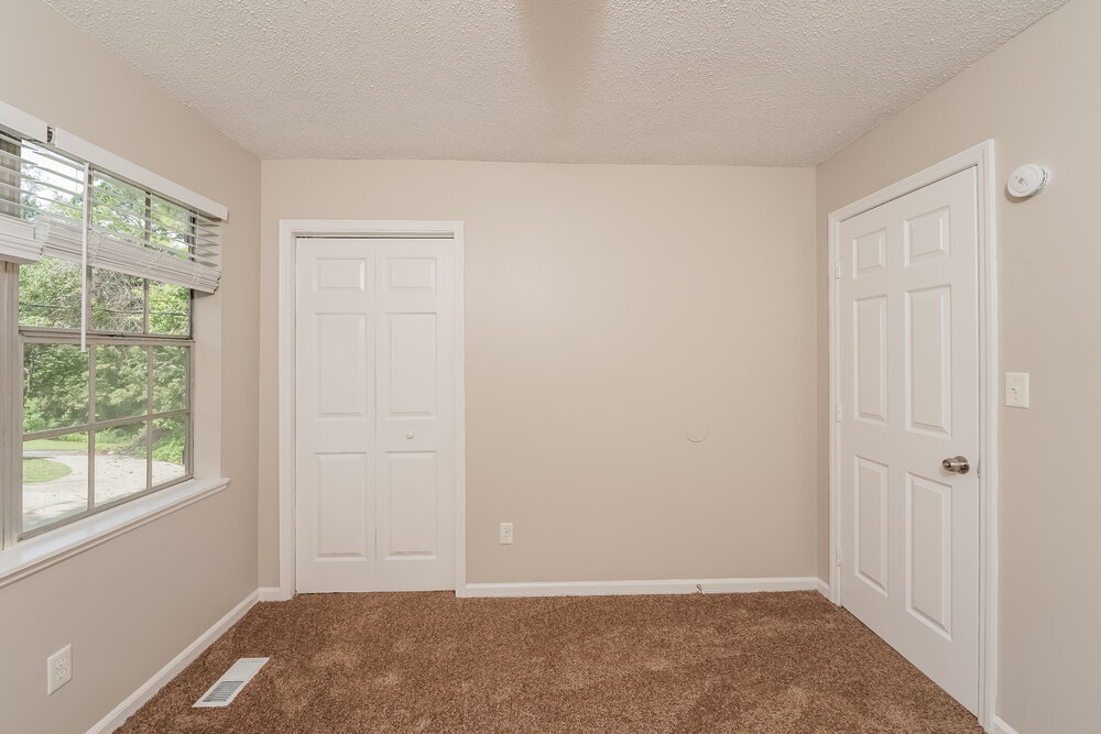 Building Photo - 5064 Darlene Dr