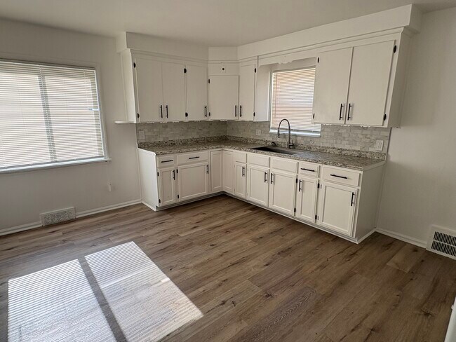 Building Photo - 20529 Alcoy Ave