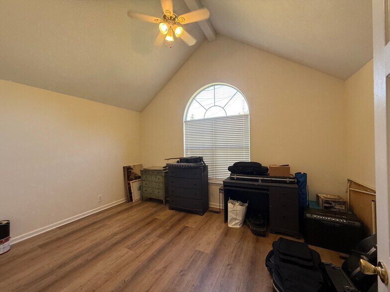 Building Photo - 1313 Brendale Ct