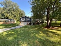 Building Photo - 2356 Clifton Springs Manor