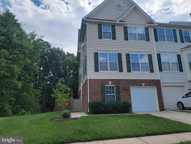 Building Photo - 20872 Ivymount Terrace